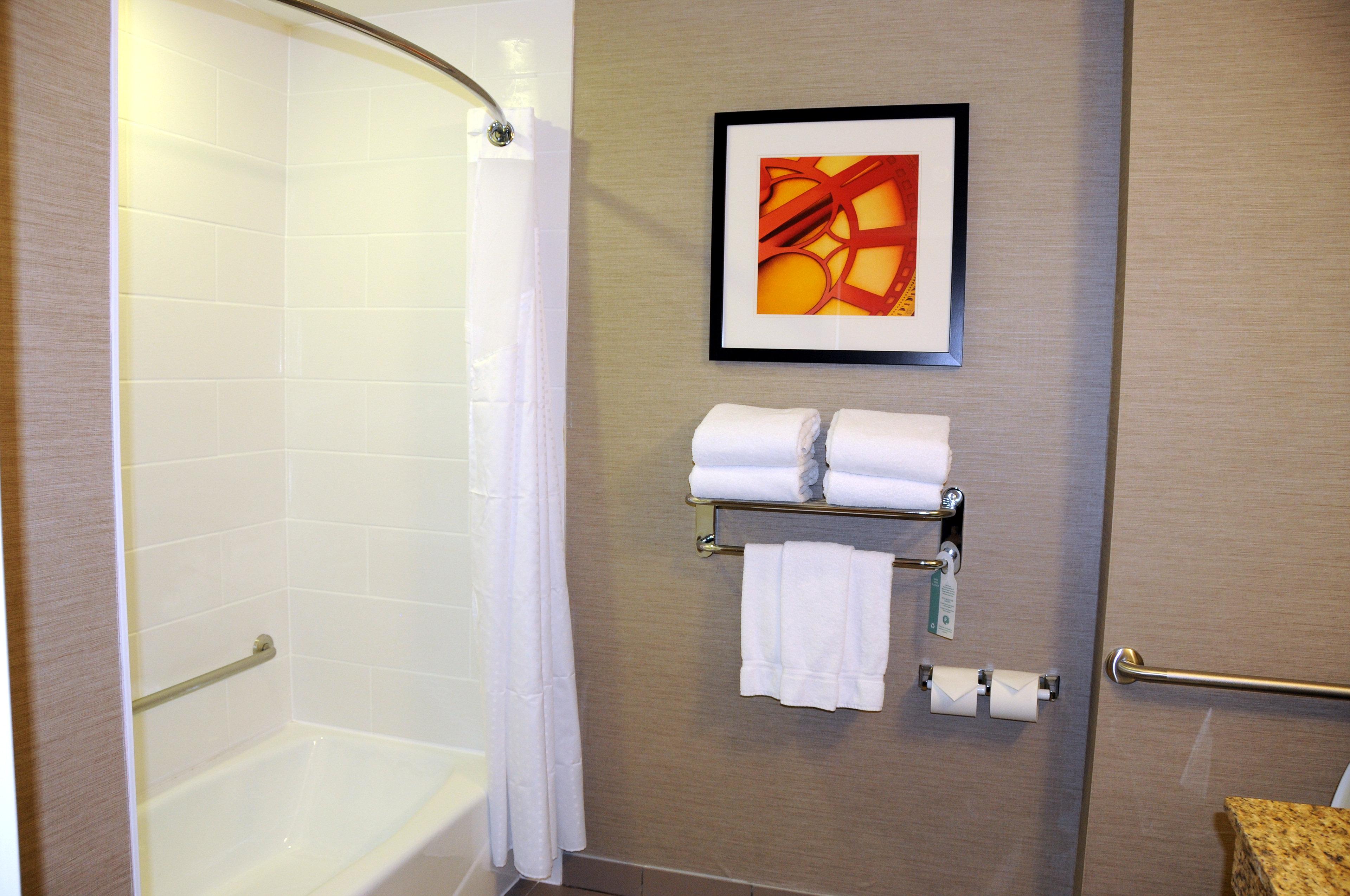 Chateau Inn & Suites Bonnyville Eksteriør bilde