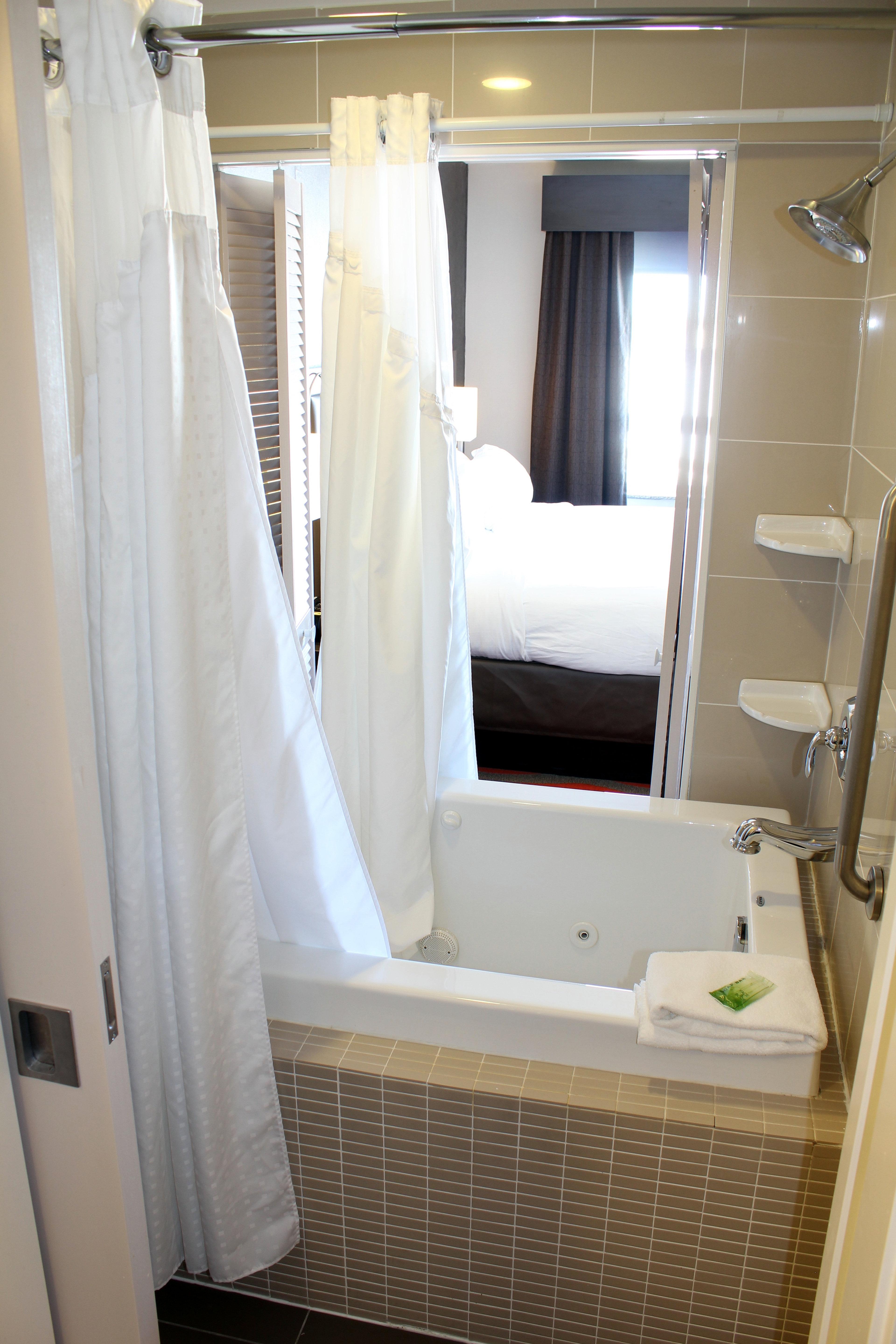 Chateau Inn & Suites Bonnyville Eksteriør bilde