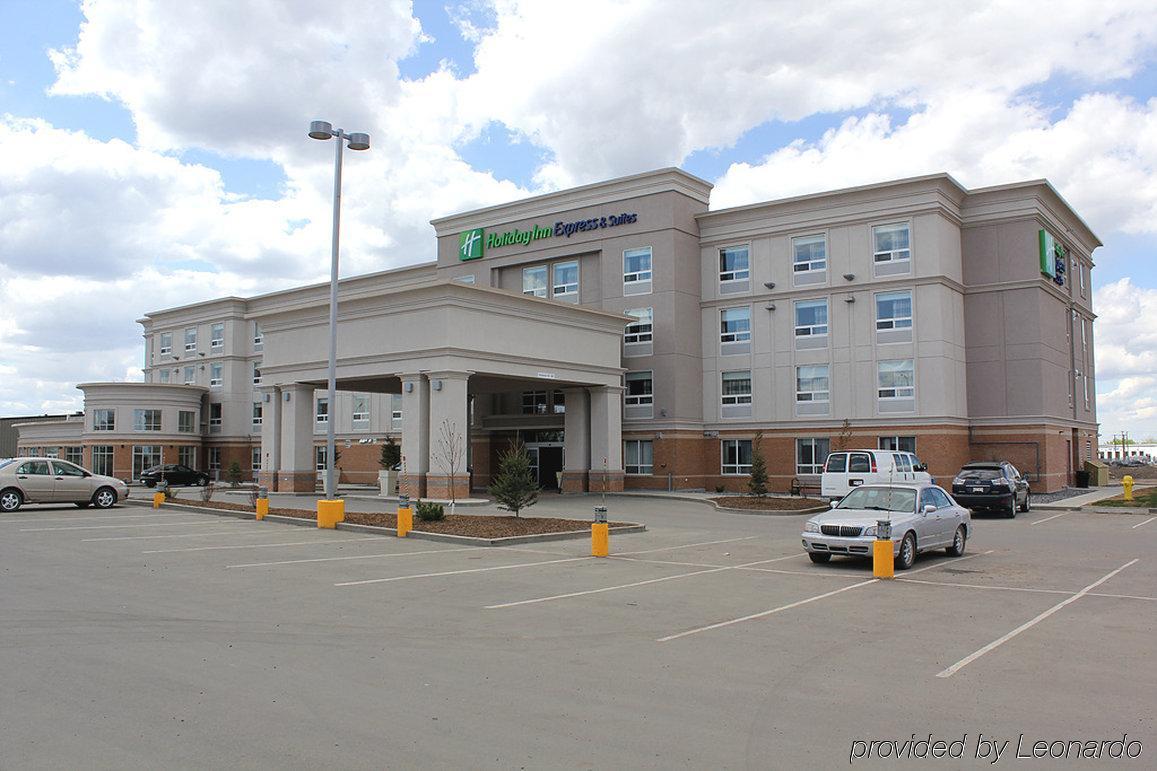 Chateau Inn & Suites Bonnyville Eksteriør bilde