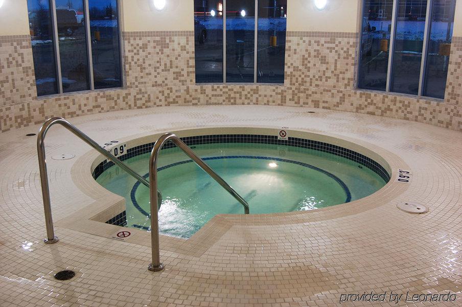 Chateau Inn & Suites Bonnyville Eksteriør bilde