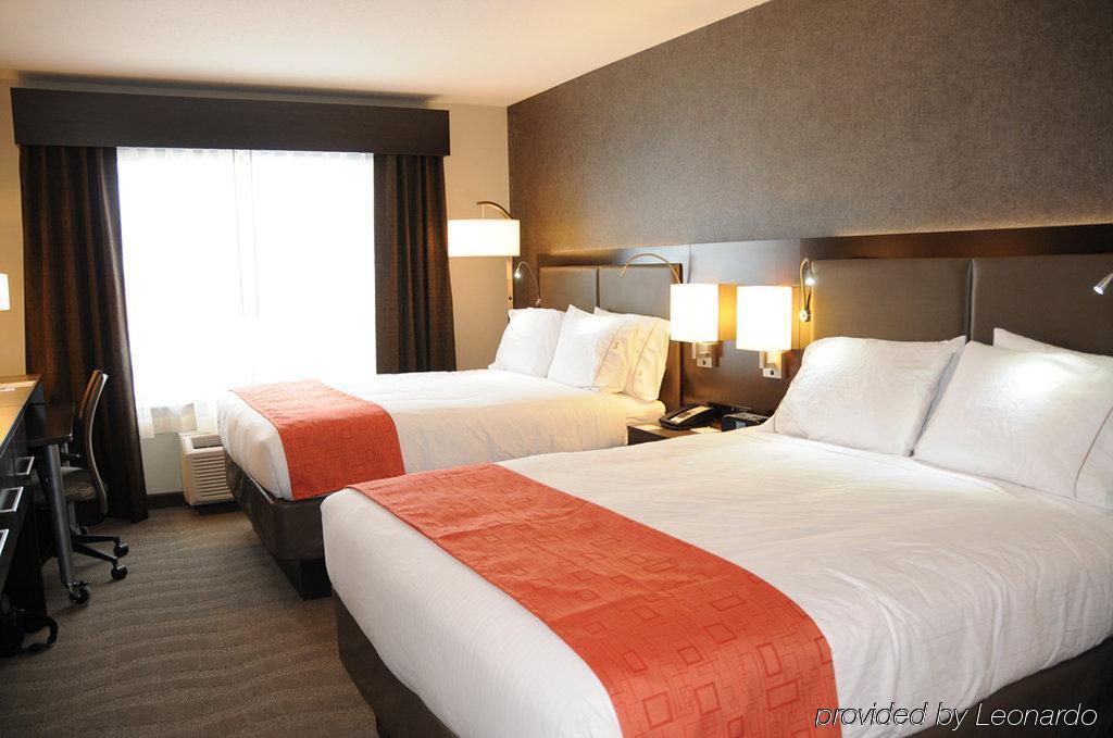 Chateau Inn & Suites Bonnyville Eksteriør bilde